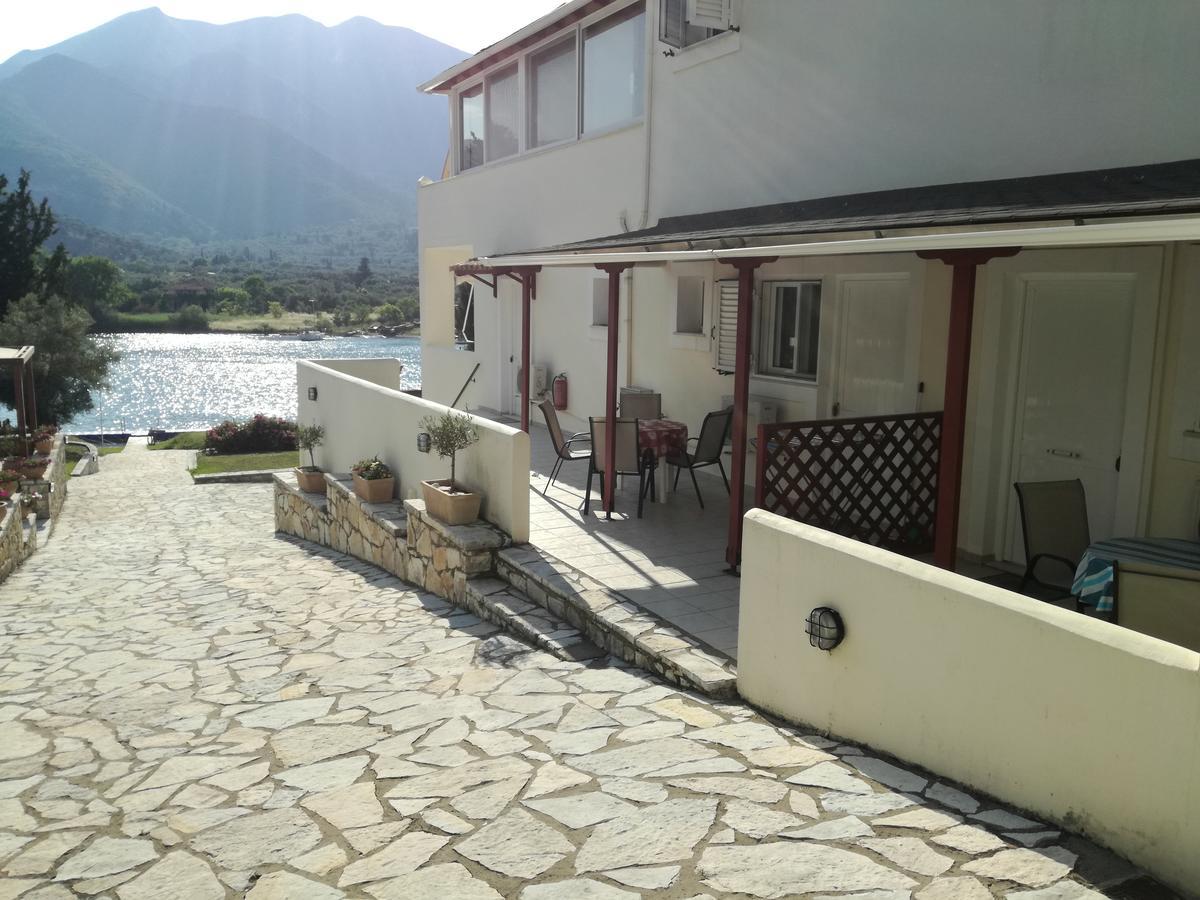 Geni Garden Apartments Екстериор снимка